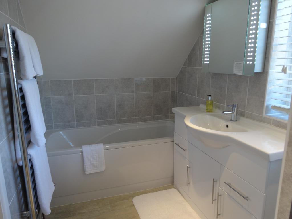 Hunters Croft Bed and Breakfast Sway Εξωτερικό φωτογραφία